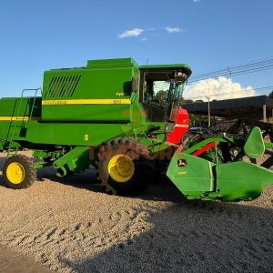 colheitadeira-john-deere