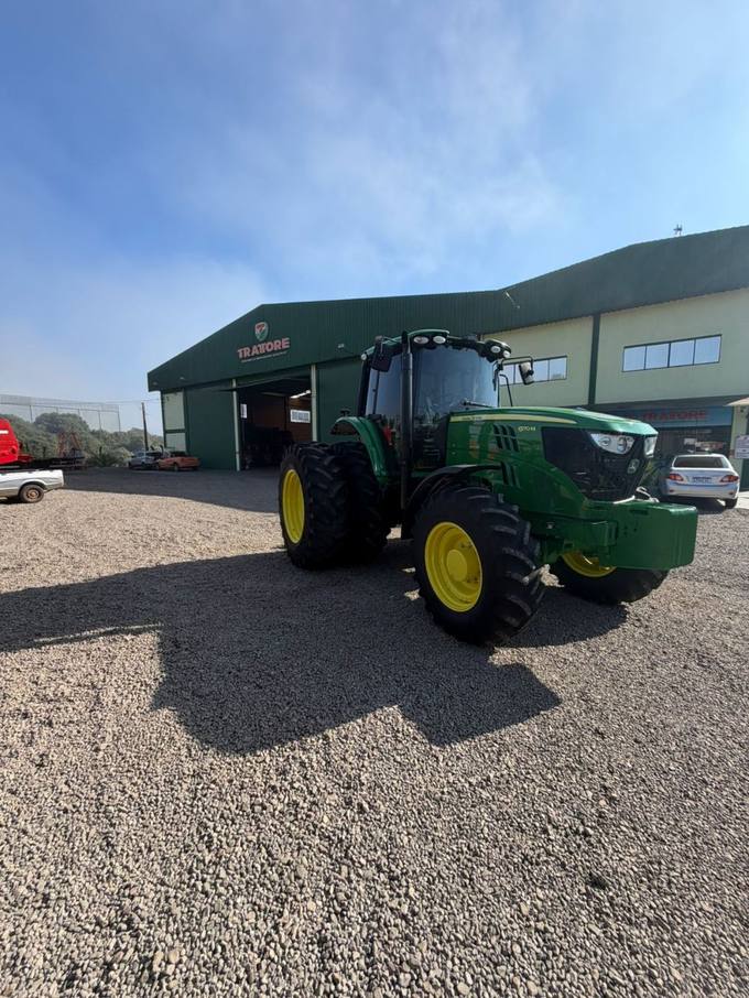 John Deere 6170M usado à venda na Trattore