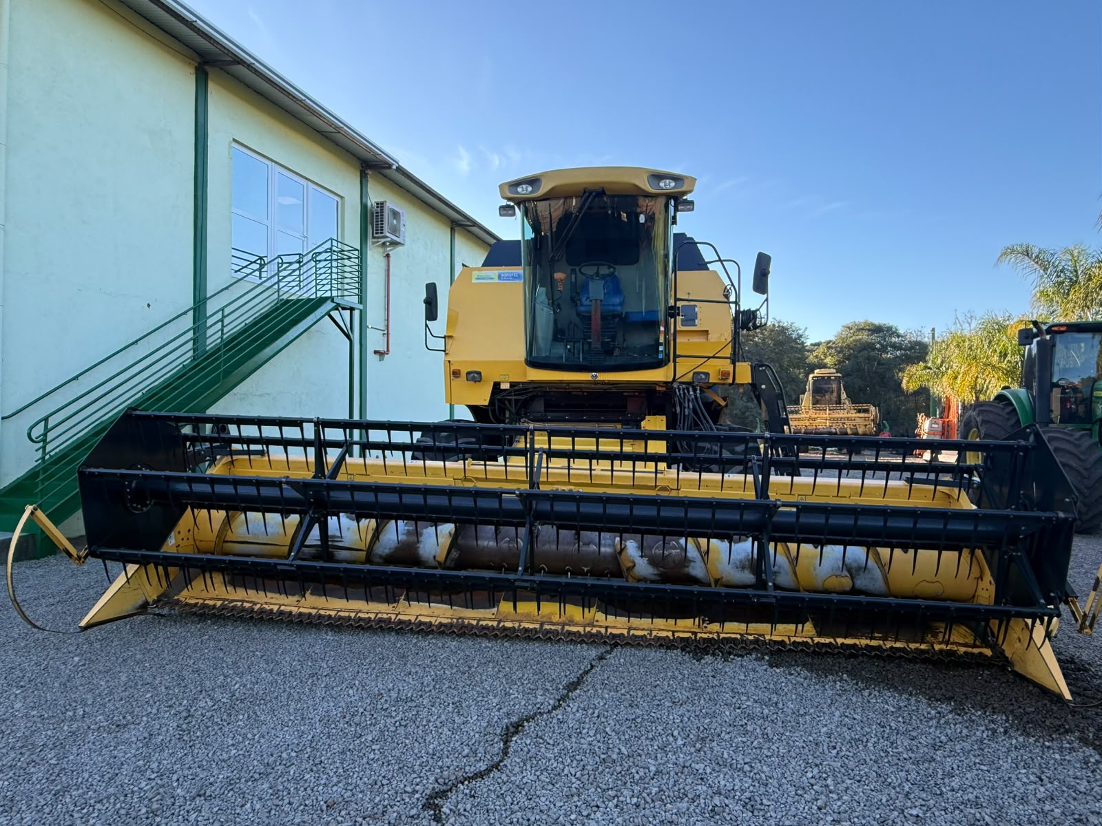 Colheitadeira New Holland TC5070 - Imagem 5